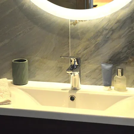 Golden Mile Studio-apartment Διαμέρισμα