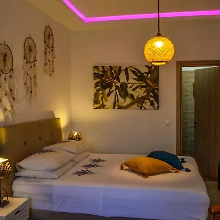 Golden Mile Studio-apartment Apartament *