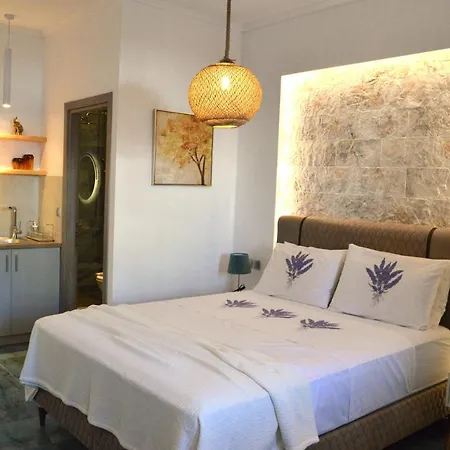 Golden Mile Studio-apartment *